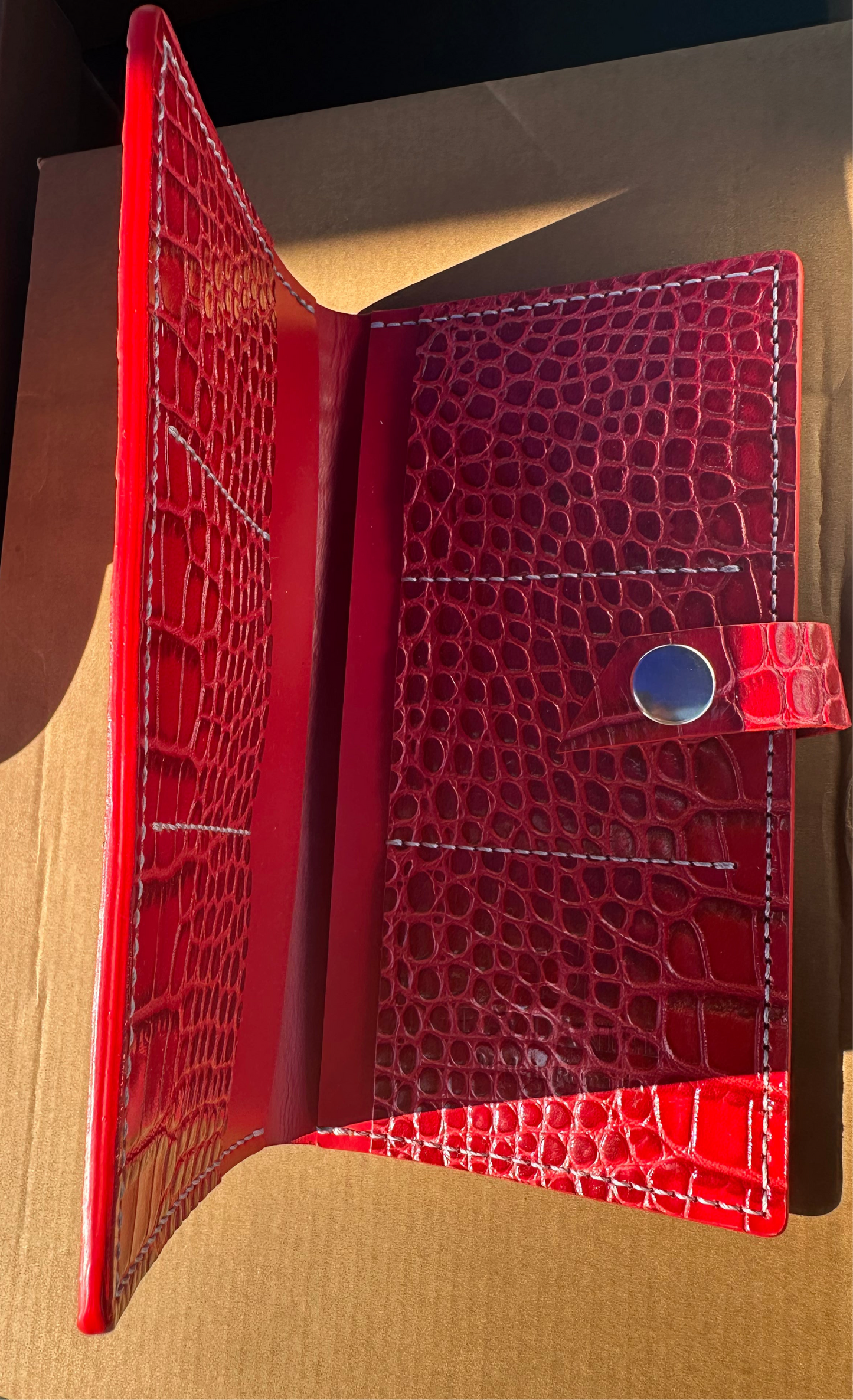 WOMEN RED- CROC WALLET