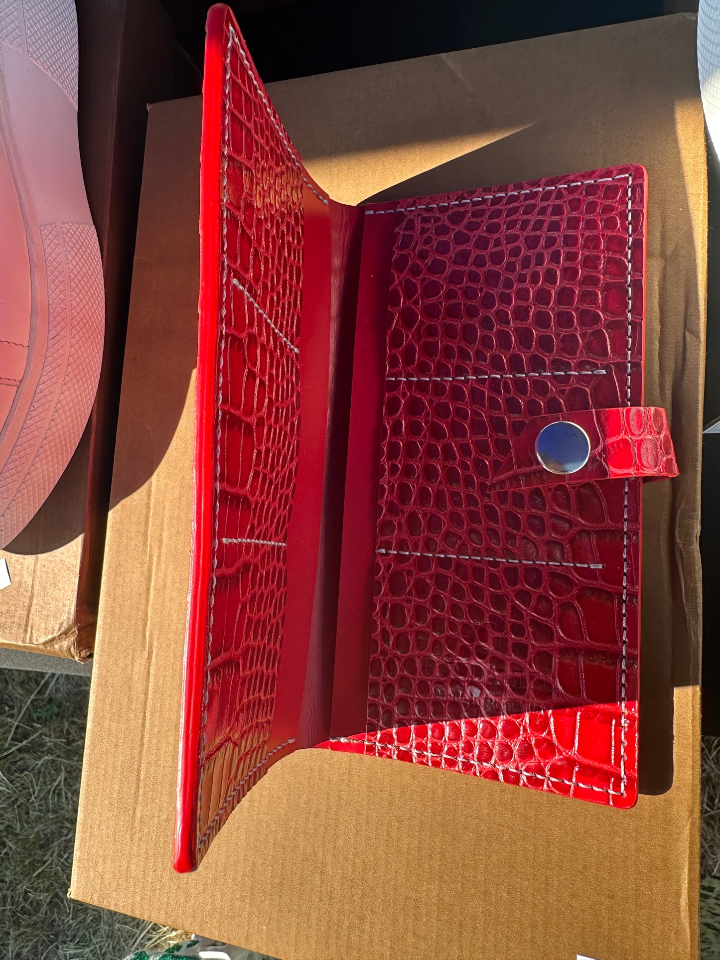 WOMEN RED- CROC WALLET