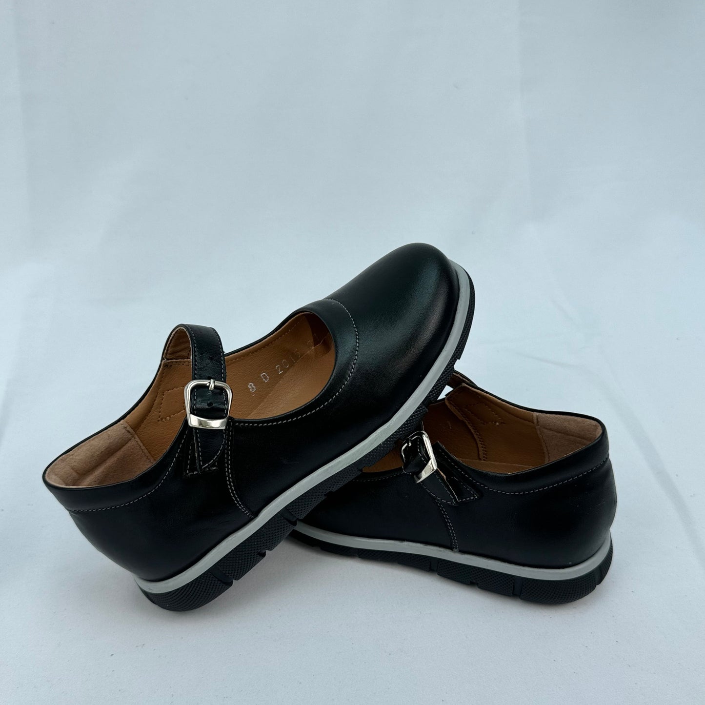 G JUNIOR 39