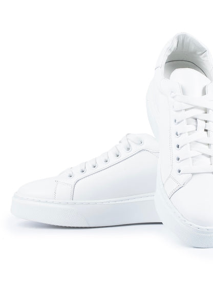 SNEAKERS WHITE