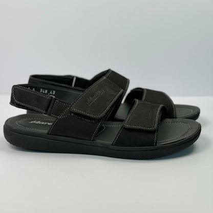 SANDALS M 64